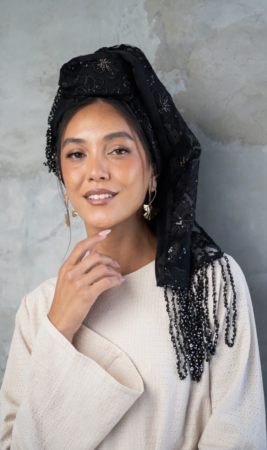 מטפחת טומי שחורה